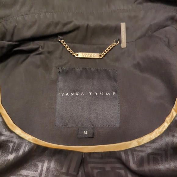 Ivanka Trump Belted Trench Coat Black Jacket Size Medium US Asymmetrical Zipper - Picture 13 of 13